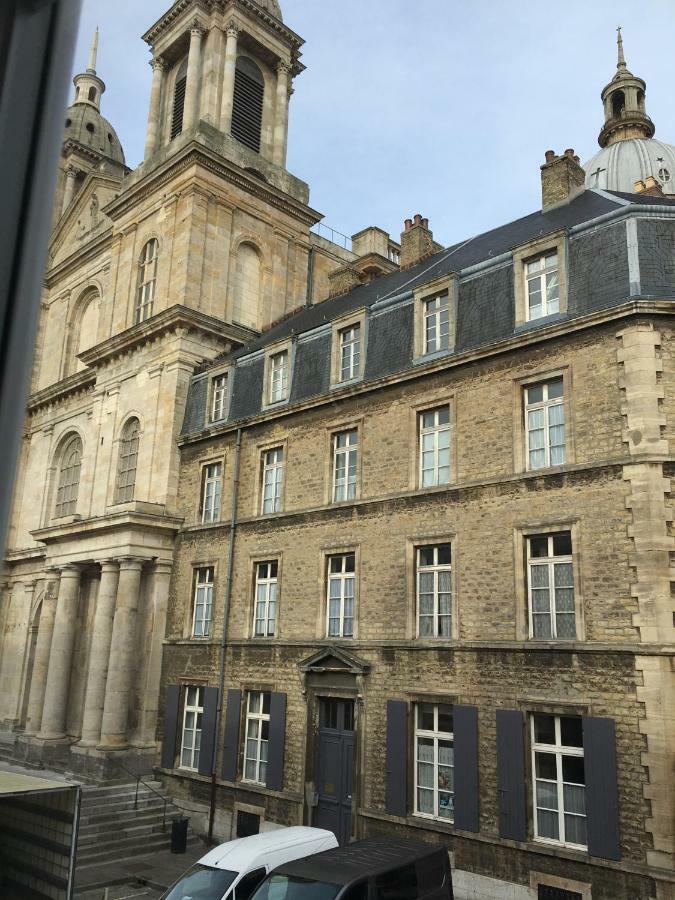 Appartamento Au Coeur Des Remparts Boulogne-sur-Mer Esterno foto